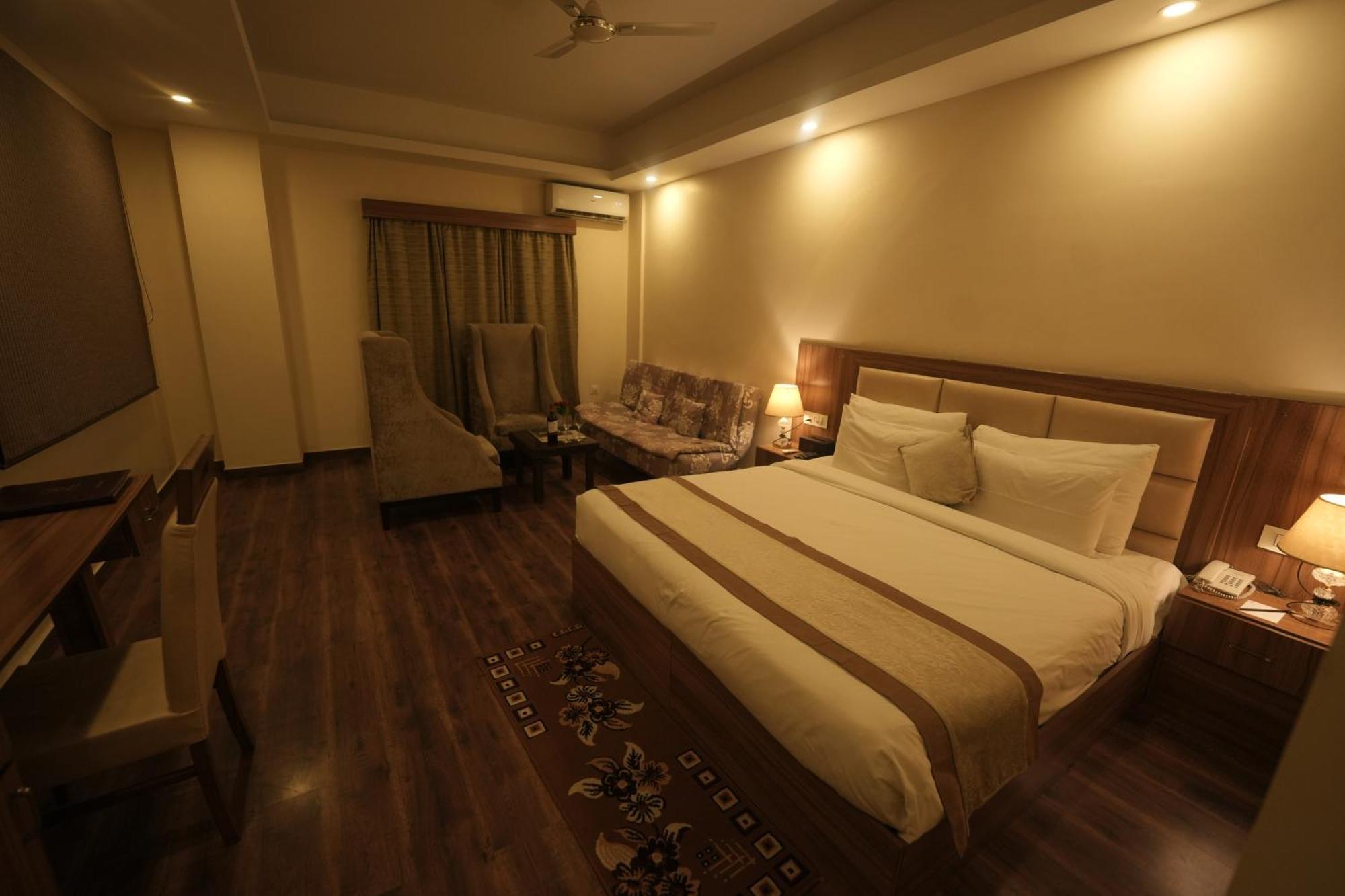 D'Polo Club&Spa Resort Dharamshala Exterior foto